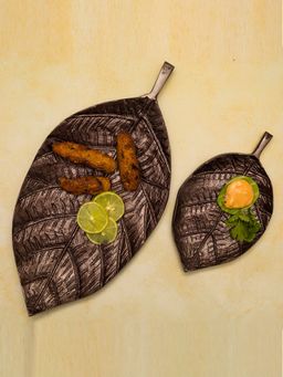 Manor House - Leaf Shaped Platter (Set of 2)