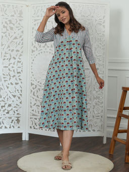 Sooti Syahi - Women Green Florenza Floral Printed Pure Cotton Dress