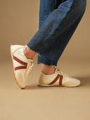 Cream color option, Currently selected