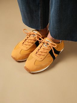 Theater - Fuji Yellow Lace-Up Canvas Shoes