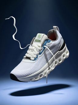 Off Limits - White Aerox Running Shoes