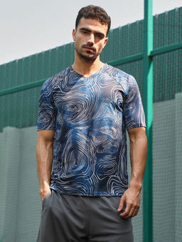 Campus Sutra - Men Blue Polyester Activewear T-Shirt