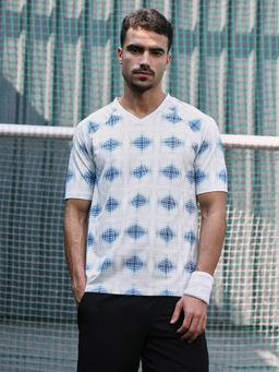 Campus Sutra - Men Multi-Color Polyester Activewear T-Shirt