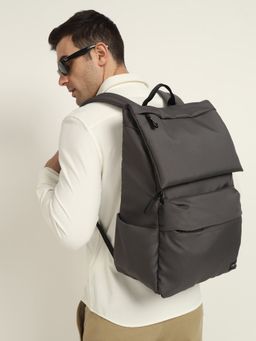 THE GUSTO - Globetrotter Grey Backpack (L)