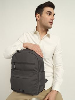 THE GUSTO - Voyager Grey Backpack (M)