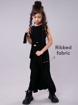 Hopscotch - 3-Piece Textured T-shirt, Shrug and Leggings