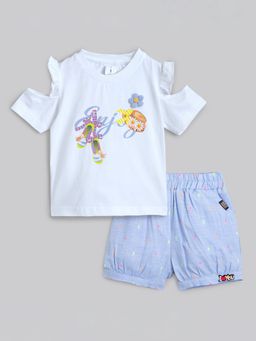 Hopscotch - 2-Piece Graphic Print Blouse and Shorts