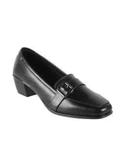 Mochi - Black Synthetic Solid/plain Women Pumps