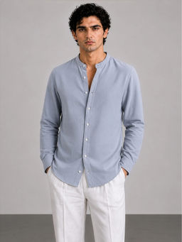 Cove and Lane - Men Blue Solid/Plain Viscose Blend Shirt
