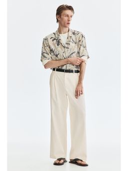 H&M - Men White Loose Fit Wide Trousers