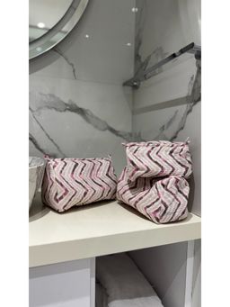 The Indian Artisan - Baby Pink Zig Zag Pouch Set