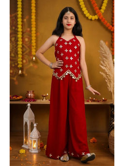 Titrit - Georgettev Sleevless Gotapatti Embroidered Kurti And Palazzo -Red