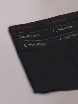 Calvin Klein - Multi-Color Solid Mid Rise Trunks (Pack Of 3)