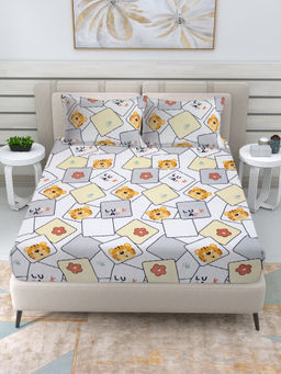 FABINALIV - White Cartoon Print 300 TC Cotton Blend Fitted Bedsheet with 2 Pillow Covers (King)
