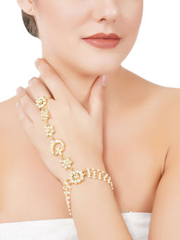 Auraa Trends - 22Kt Gold Plated Classic Kundan Hathfool (Set of 2)