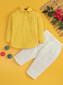 Jeetethnics - Boys Yellow Self-Designed Kurta Pyjama Set