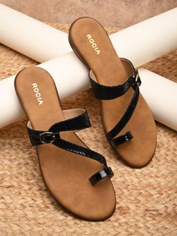 ROCIA - By Regal Black Womens Flats