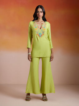 Gajra Gang - Bonjour Baegum Lime Green Modal Muslin Embroidered Co-Ord GGBBCS05 (Set of 2)