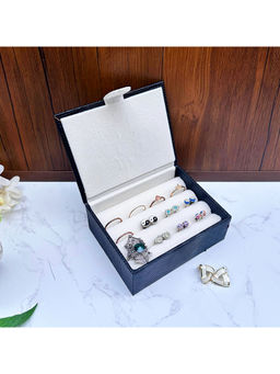 La Trove - Blue Luxury Ring Organizer Box