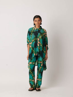 YAVI - Women's Anigo Floral & Printed Green Kaftan Top