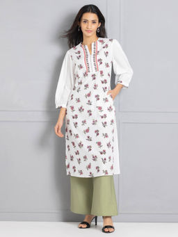SHAYE - Round Neck White Floral Print Three-Quarter Sleeves Ethnic Kurta for Women
