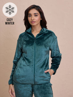 Nykd by Nykaa - Luxe Fur Cozy Front Open Zippered Jacket-NYS120-Green