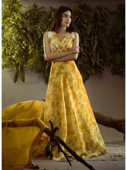 Ruhm - Fresh Natural Marigold Pure Hand-Weaved Lehenga with Top & Dupatta (Set of 3)