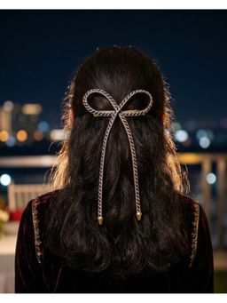 FUNKRAFTS - Girls Crystal Hair Bow Barrette Clip - Black and Silver (7-12 Years)