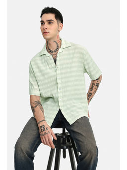 Snitch - Men Green Viscose Blend Boxy Fit Shirt
