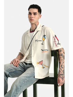Snitch - Men Cream Viscose Boxy Fit Shirt