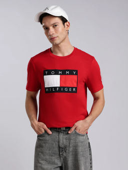 Tommy Hilfiger - Men Red Cotton Regular Fit T-Shirt