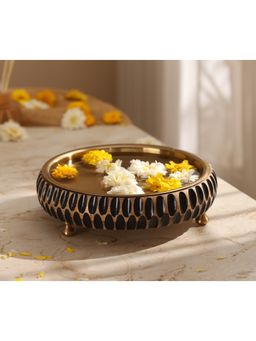 Ritualistic - Aavrit Wooden Urli Bowl