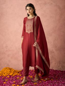 HRITIKA - Women Maroon Woven Kurta with Pant and Dupatta