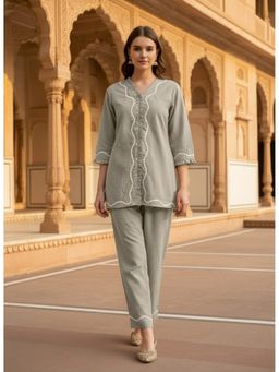 Indibelle - Women Grey Solid Co-Ord Set