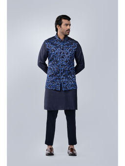 Arjun Kilachand - Resham Thread Shaded Bundi (Set of 3)