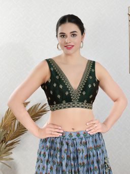 VAMAS - THE DESIGNER BLOUSES - Women Green Plunging Neck Padded Stitched Blouse