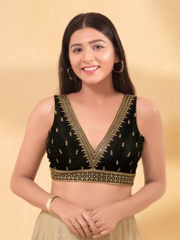 VAMAS - THE DESIGNER BLOUSES - Women Black Plunging Neck Padded Stitched Blouse