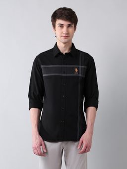 U.S. POLO ASSN. - Men's Horizontal Striped Tailored Fit Shirt