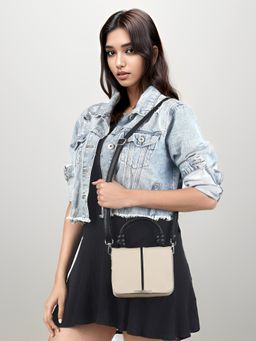 Toteteca - Knotted Sling Bag