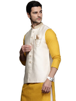 Manyavar - Mens Blended Rayon Jacquard Nehru Jacket (Cream)