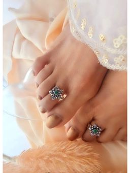 BINNI - Womens Silver Green German Toe Ring