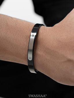 SWASHAA - Black Wade Men's Kada