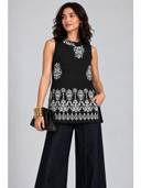 Black color option, Currently selected