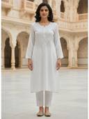 White color option, Currently selected