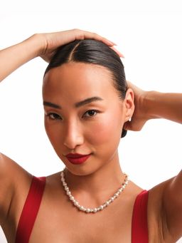 Anaash - White Mini Skip Pearl Necklace