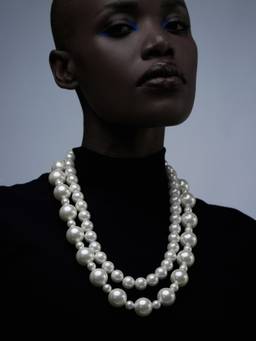 Anaash - White Royal Skip Pearl Necklace