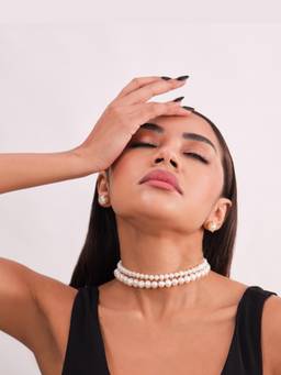 Anaash - White Mini Pearl Choker
