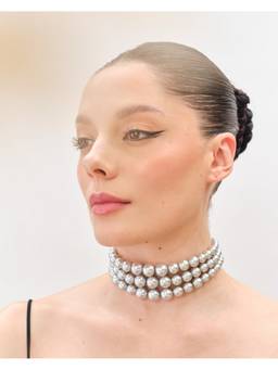 Anaash - Silver Graded Pearl Choker
