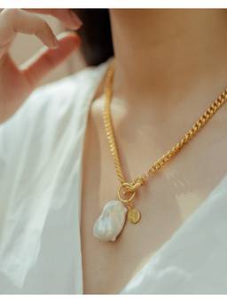 Anaash - White Baroque Pearl Nautical Chain