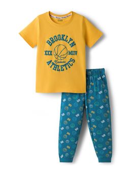 Honeyhap - Cotton Printed T-Shirt and Pyjama